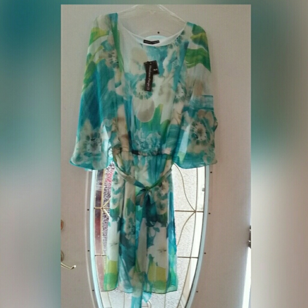 A beautiful water colored nwto dress.